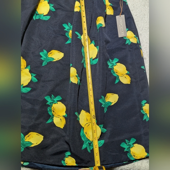 Eva Mendes Lemon Print Midi Skirt Size 18 NWT - Picture 10 of 10